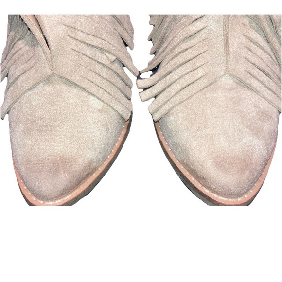 Coconuts by Matisse Shelton Ankle Boot Womens Sz 6.5 Faux Suede Fringe Point Toe - Picture 4 of 8